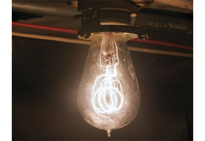 100 Year Old Light Bulb Found Still Working in York County, PA