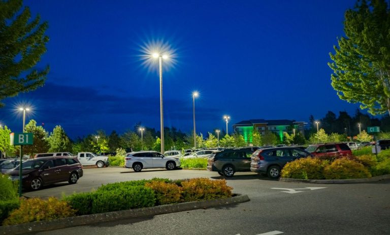 LEDVANCE Outdoor Lighting Case Study: Bellingham International Airport