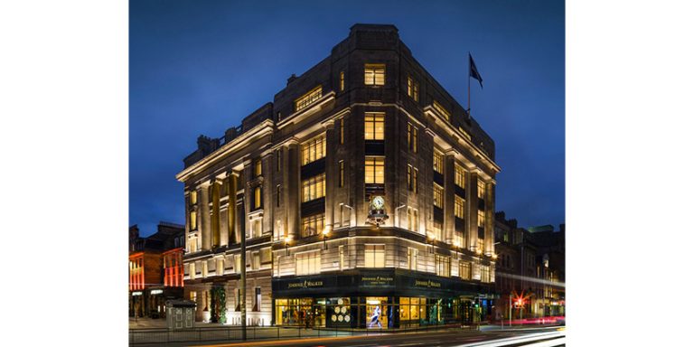 Johnnie Walker Princes Street Receives 2023 IES Lighting Control Innovation Award of Merit