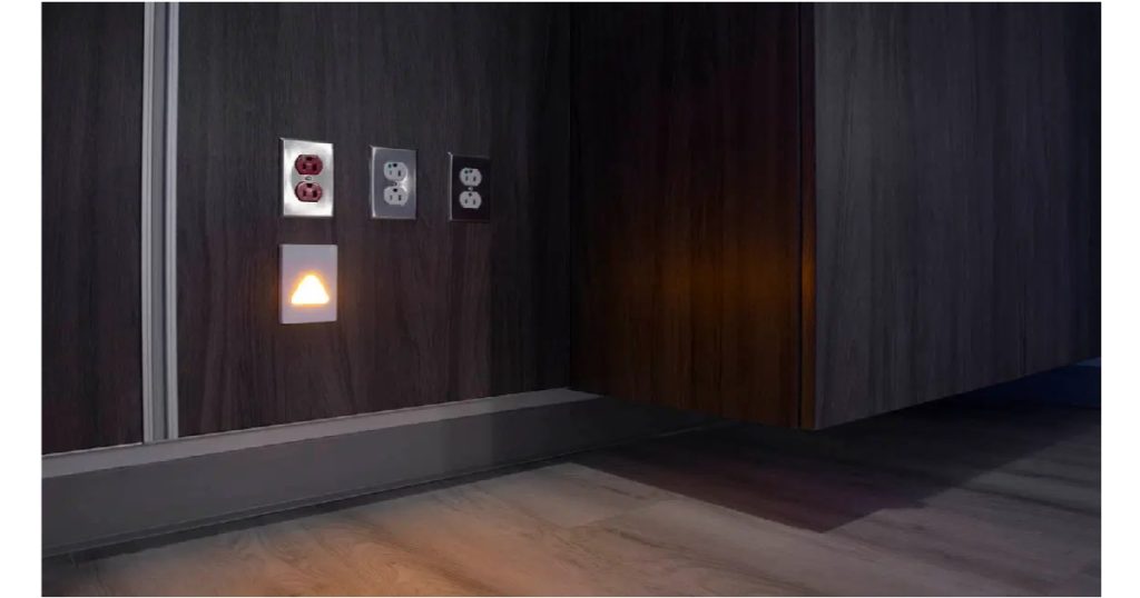 Amico_-Lunar-Night-Light-Behavioral-Series