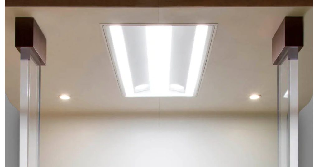 Amico-SOLAR-ECLIPSE-2X4-Multi-Functional-Luminaire