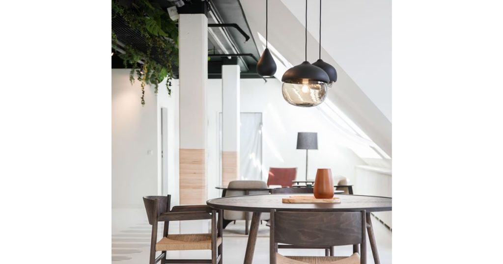 Oct 14, 2025 - LightForm Mater Terho Medium Suspension Luminare