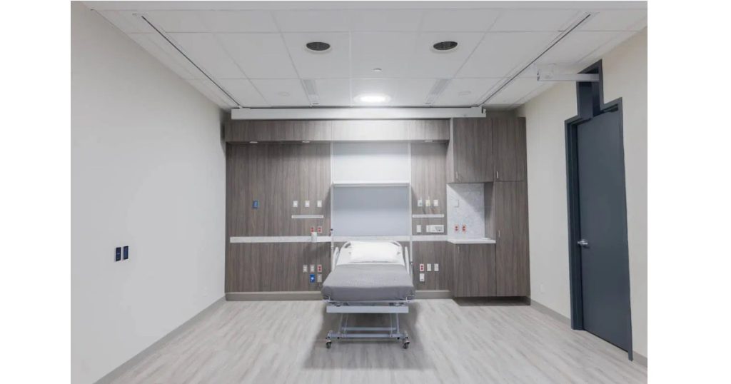 Jan 21, 2026 - Amico Solar Callisto Series 2' x 2' Multifunction Light